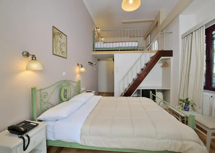 Dryades & Orion Hotel