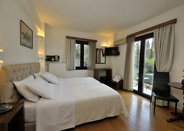 Dryades & Orion Hotel