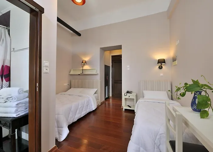 Dryades & Orion Hotel