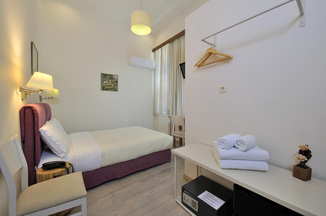 Dryades & Orion Hotel Athens