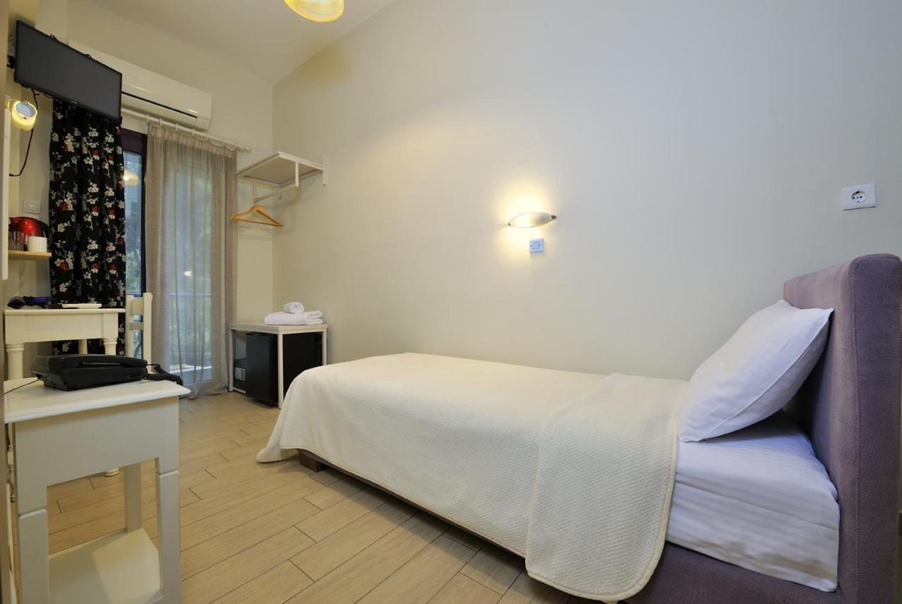 Hotel Dryades & Orion